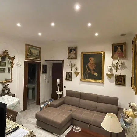 Casa Vacanza Rosmery Naples Exterior photo